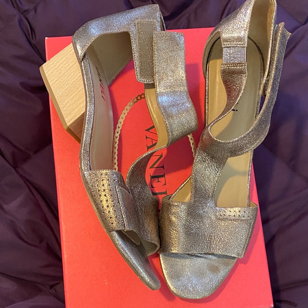 Vaneli Metallic Sandals with Wooden Heel - Picture 2 of 8